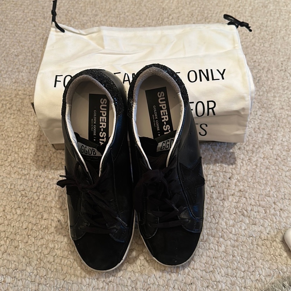 Golden Goose - Picture 2 of 4
